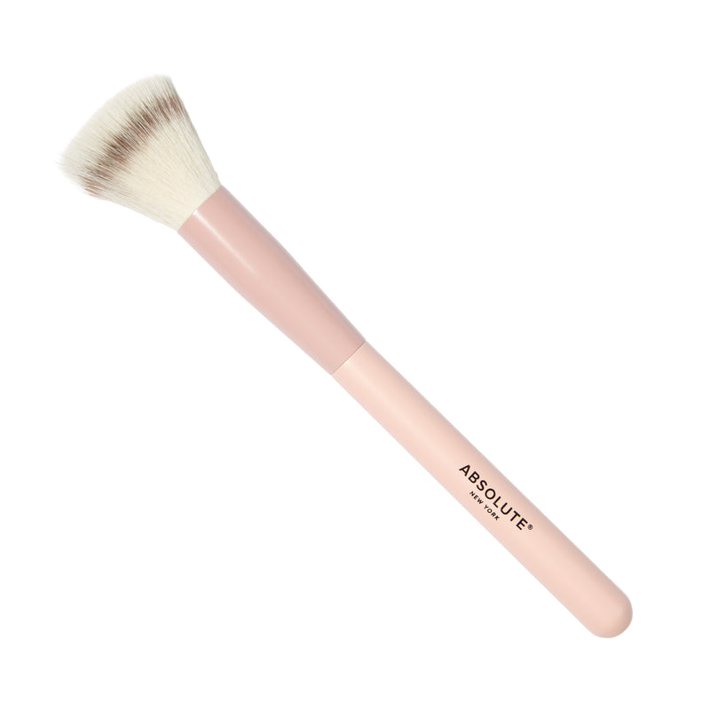 Luminous Glow Soft Kabuki Brush - product image #MTBR19